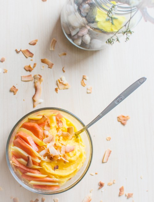 Sweet Celebration Bowl--healthy, easy froyo!