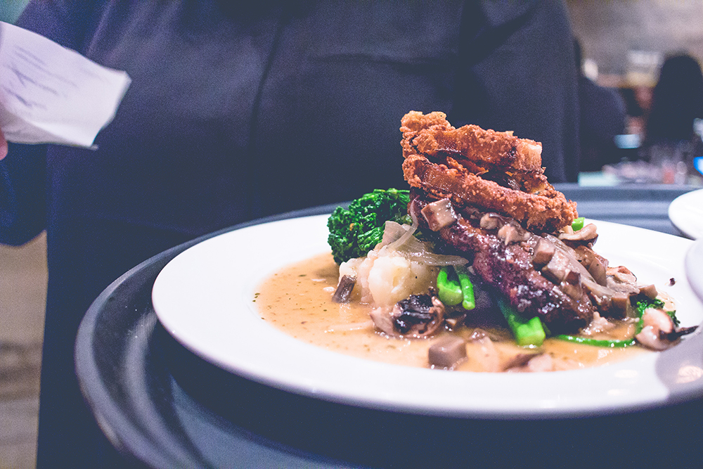 salisbury-steak-by-v-eats-plantcrush-co