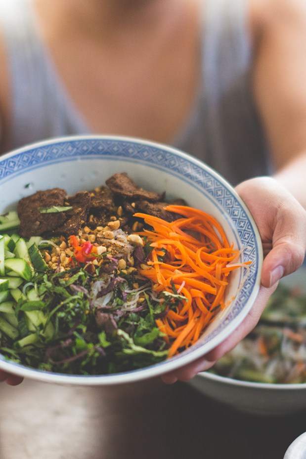Vietnamese Vermicelli Bowls + Five Spice "Beef" | plantcrush.co